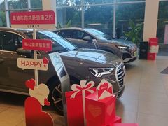 -上海永达奥诚奥迪4S店(申江路店)