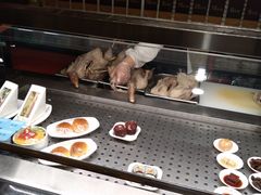 -白金汉爵大酒店-24小时餐厅