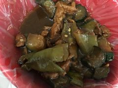 -咱家王新国把子肉(县东巷店)