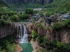 -芦芽山旅游度假区
