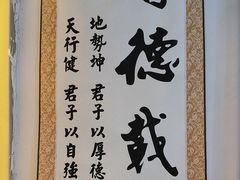 -荒岛实景沉浸密室(江汉路1店)