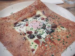 鸡蛋蘑菇熏肉荞麦可丽饼-RAC BAR(安福路店)