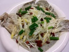 葱油菱平鱼-环宇草鸡店·特色炒鸡