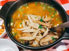 蘑菇汤莜面鱼鱼-西贝(吴江路湟普汇店)
