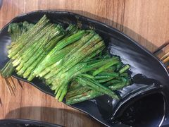 -陈员外正宗夹江烧烤(广福路店)