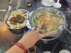 -牛一煲美食(江高店)