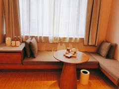 -全季酒店(上海徐家汇肇嘉浜路店)