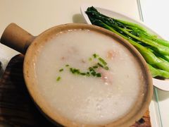 -新大咀港式茶餐厅(宝山万达店)
