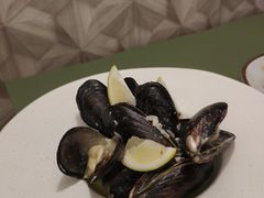 -Supine Bistro溯泮餐厅