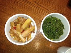 -渝是乎川渝小炒(新世界百货望京店)