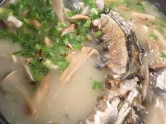 -土砂锅生态山庄·非遗砂锅雅鱼