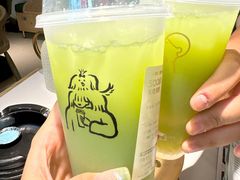 -喜茶(北京华贸购物中心店)
