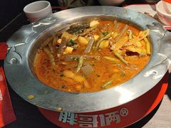-胖哥俩肉蟹煲(富阳万达店)