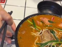 -肥汁米蘭香港米线(长宁来福士店)