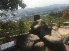 -灵岩山风景区