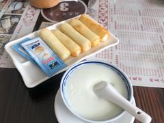 -周大娘牛乳(旧寨古村总店)