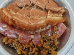 -梁阿婆廿年老牌扣肉糯米饭