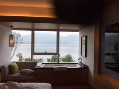 托尼洛•兰博基尼酒店-闻泰花园酒店