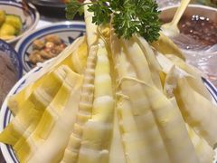 -旧街市鲜货老火锅(大光路店)