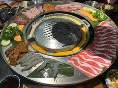 烤肉大拼盘-哈哈碳都·牛肋条无限自助烤肉(宝龙店)