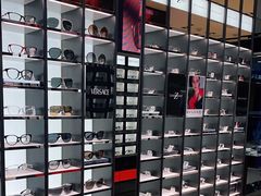 -LensCrafters亮视点(东方新天地店)