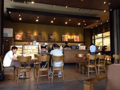 星巴克(华润五彩城店)-星巴克(南翔五彩城店)