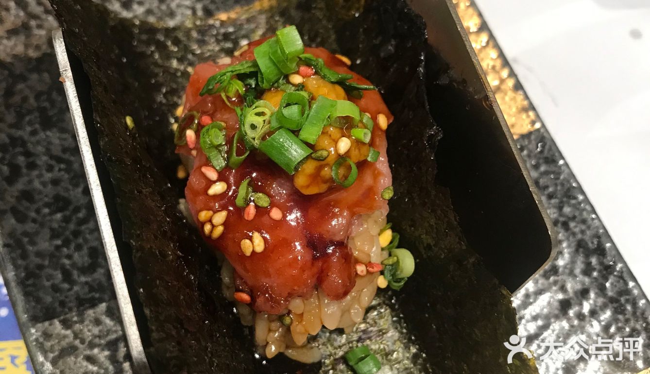 手握寿司🍣我选择来大虎[加油]