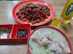 -张太婆老妈蹄花川菜馆·中华餐饮老字号(望平街店)