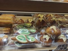 -小飞象面包公社(珠江路金鹰店)