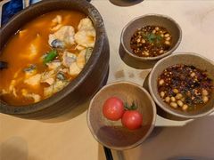 苗家酸汤鱼-山石榴·贵州菜(丰盛里店)