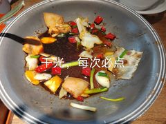 -蜜桃餐厅·伴山(湖滨商业街店)