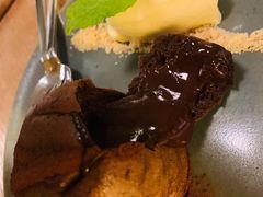 熔岩巧克力蛋糕配冰淇淋-EN SPACE恩空间