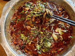 -乐山第一家临江鳝丝(茶坊路店)