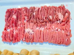 蒙式鲜切羊后腿-蒙都43°9羊火锅·赤峰美食(桥北店)