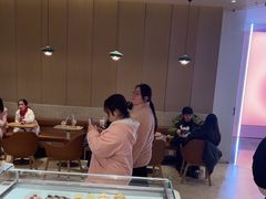 -奈雪的茶(湖滨银泰in77C区PRO店)