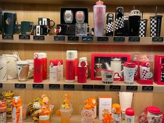 零售区-星巴克(南京鼓楼医院店)