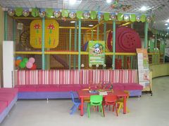 -红黄蓝成长中心(公益西桥校区)