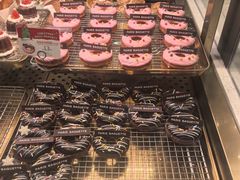 -巴黎贝甜(大宁国际商业广场店)