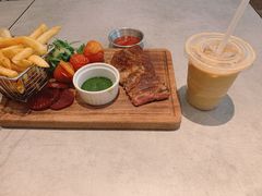 -JamaicaBlue Cafe(乌鲁木齐中路店)