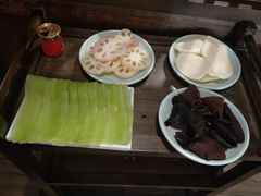 -红九格老火锅(三峡广场店)