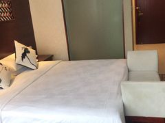 -苏州独墅湖书香世家酒店