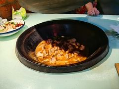 -鱼窝棚柴火铁锅炖(富山屯店)