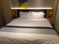 -如家商旅酒店(苏州绿宝广场何山路地铁站店)