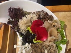 -九孔·筒骨莲藕汤锅(大明宫万达店)