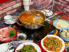 -弘烨 贵州酸汤 鱼火锅(东财店)