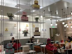 大堂-奈雪的茶(市百一店)