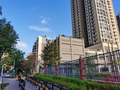 -春夏秋冬酒店(深圳五和地铁站店)