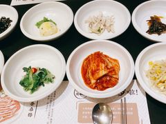 餐前小菜-韩屋韩国料理(天山路店)