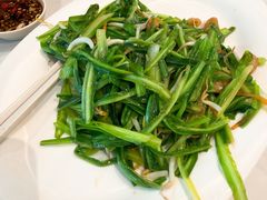 -新峰肉骨茶(总店)