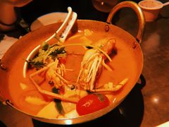 越式冬阴功海鲜汤-美奈小馆·越南料理(中航城君尚购物中心店)